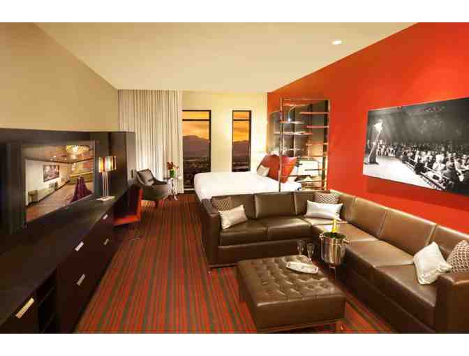 Golden Gate Hotel & Casino Suite Stay