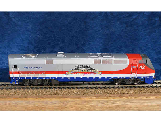 Kingman Railroad Museum: Limited Edition model - Amtrak Veterans Locomotive