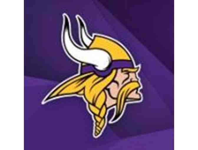 Minnesota Vikings: Autographed Stephon Diggs Action Shot