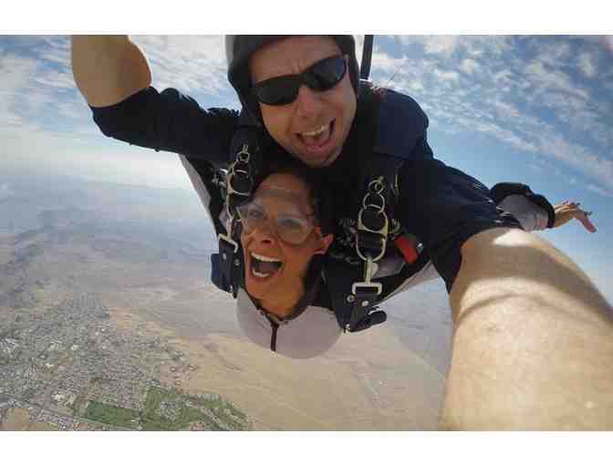 Skydive Las Vegas: 1 Tandem Skydive