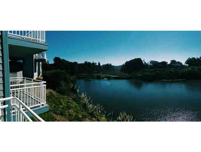 One Night Stay at the Beach House Inn on the Mendocino Coast in Fort Bragg, CA