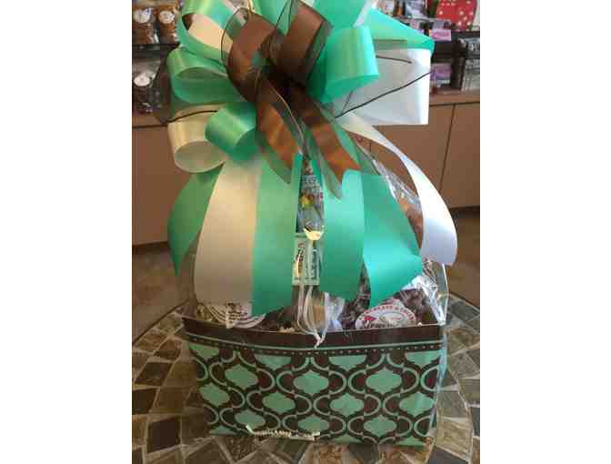Las Vegas Fruits and Nuts: I Love Chocolate Gift Basket