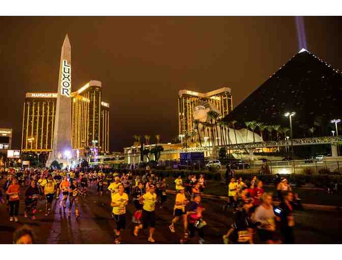 Rock 'n' Roll Las Vegas Marathon and 1/2 Marathon: Race Entry