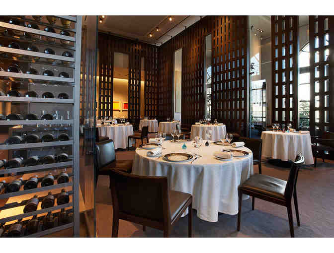 Restaurant Guy Savoy: VIP Dinner for 4 with Wine Pairing