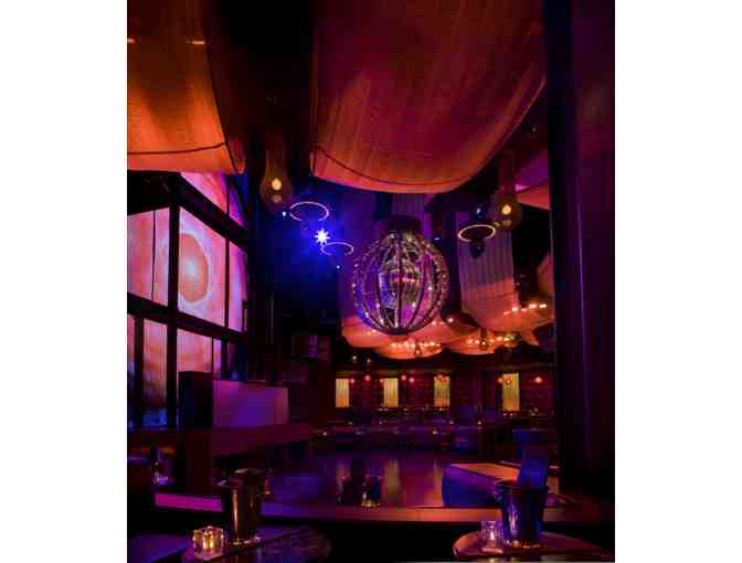 Marquee Nightclub: A Night of Music by World Renowned DJs While Sipping on Cocktails