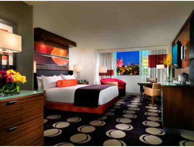 The Mirage Hotel & Casino: All-Inclusive Getaway