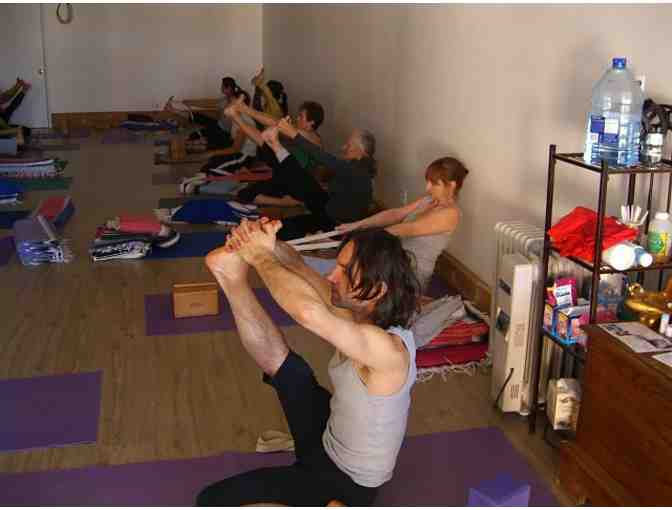 B.K.S Iyengar Yoga Center of Las Vegas: Four Yoga Classes