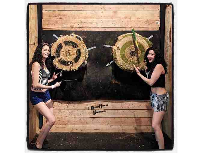 Axehole Vegas: 1-Hour Axe Throwing Session for 2