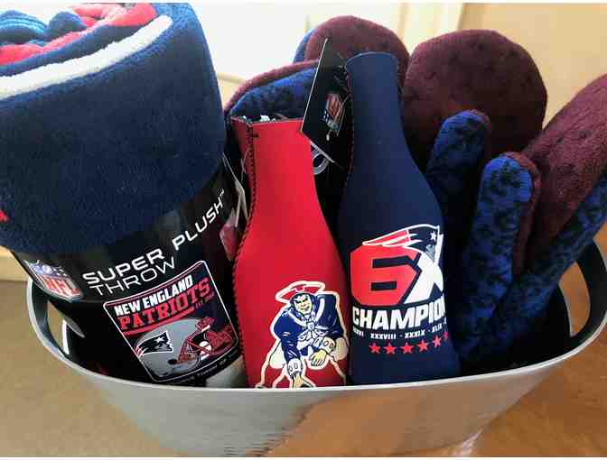 New England Patriots Tailgating Gift Basket