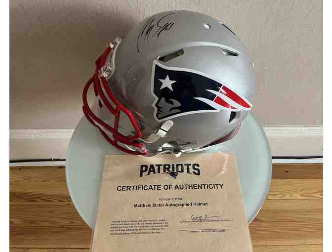 Patriots #18 Matthew Slater Signed Helmet with Certificate of Authenticity