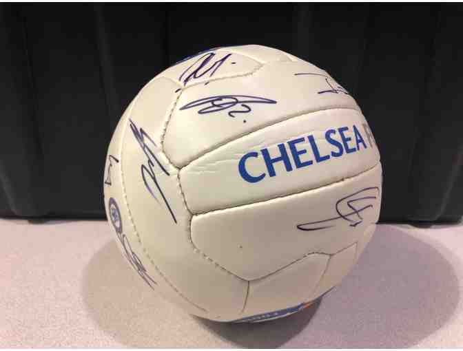 2018-2019 Chelsea FC Team-Signed Ball - Photo 1