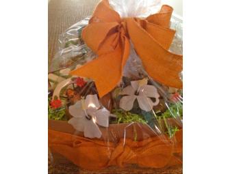 Where's the Party? Ultimate Hula Gift Basket