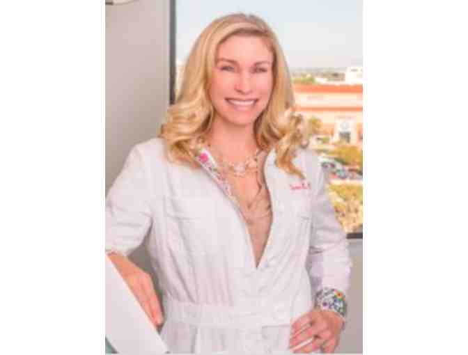 Cosmetic Consultation, Botox, & Filler - Dana Ellis, MD - West Dermatology