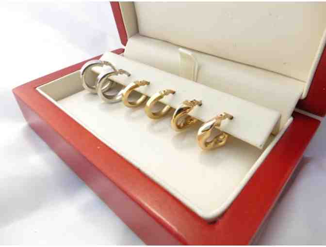 Box set of 3 - 14 kt gold hoop earrings