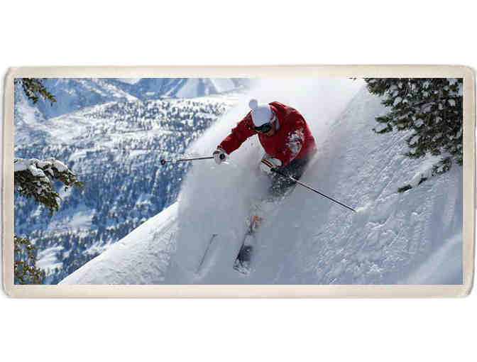 LIVE AUCTION ITEM: Mammoth Mountain Black Pass VIP Package
