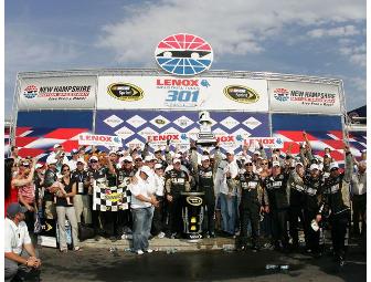 4 $90 Tickets & 4 $100 Pre-Race Pit Passes to NASCAR Sprint Cup Series NH 300!