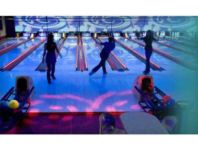 Make your own Pizza and Bowling Party