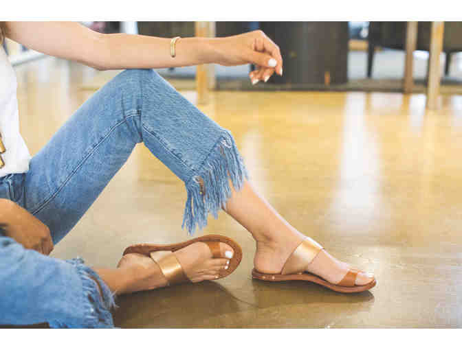 Luxury Item! All Leather women's Beek Sandals