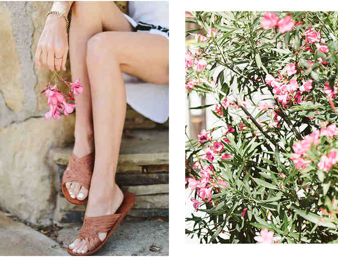 Luxury Item! All Leather women's Beek Sandals