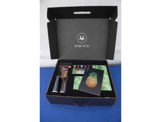 Pineapples and Puerto Rico! A Curated Box from Robb Vices