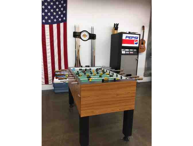 The Ultimate 'Man Cave' Party Room Experience at the Regal Beagle