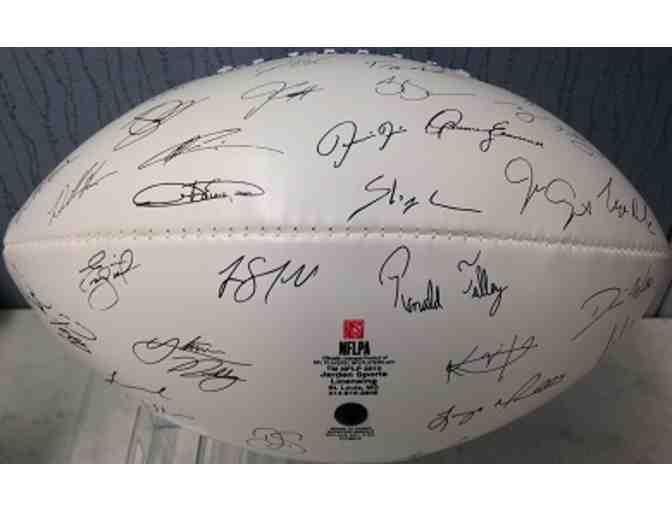 Exclusive Jets Football Featuring the Signatures of the 2015 Team! - Photo 2