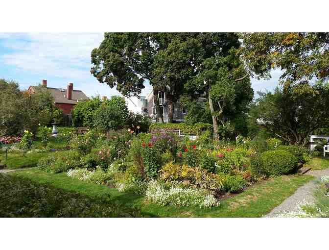 Gardener's Delight Tour at the Moffatt-Ladd House-Portsmouth