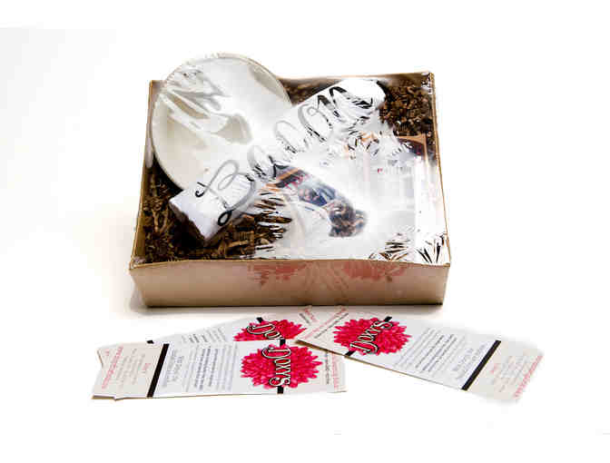 Seasonings Gift Boxed Set with tea towel, bowl, 2 onion dip packets