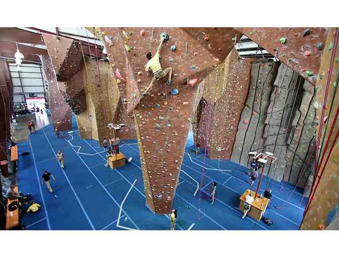 Planet Granite - Two (2) Certificates for Beginner Belay Lessons. Includes Day Pass