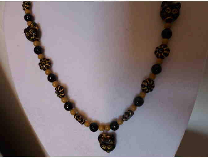 Black & Gold beaded necklace and earring set with cat face pendants