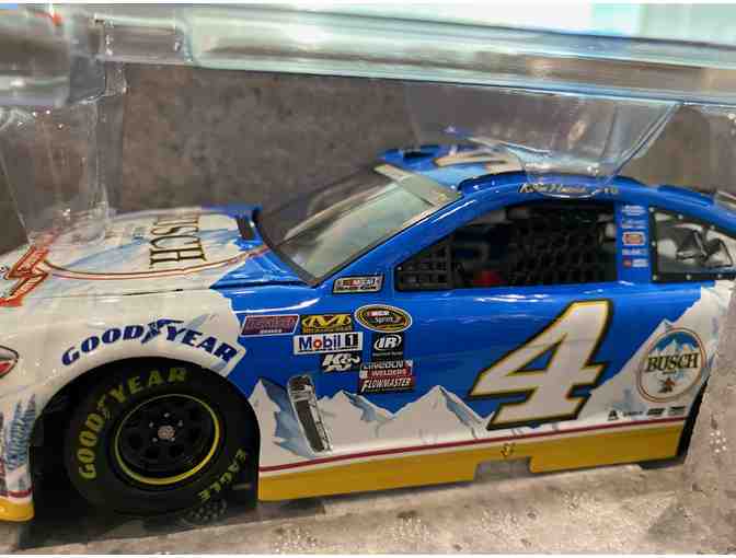 Collector's model car Kevin Harwick