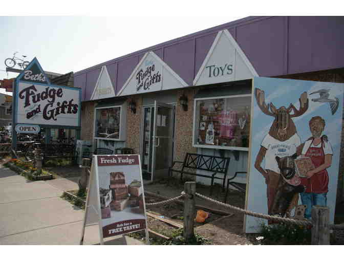 Beth's Fudge and Gifts $25 Gift Certificate