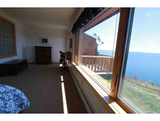 Cozy Two-Night Stay at Modern Townhome in Tofte, Minnesota, Aspenwood 6536