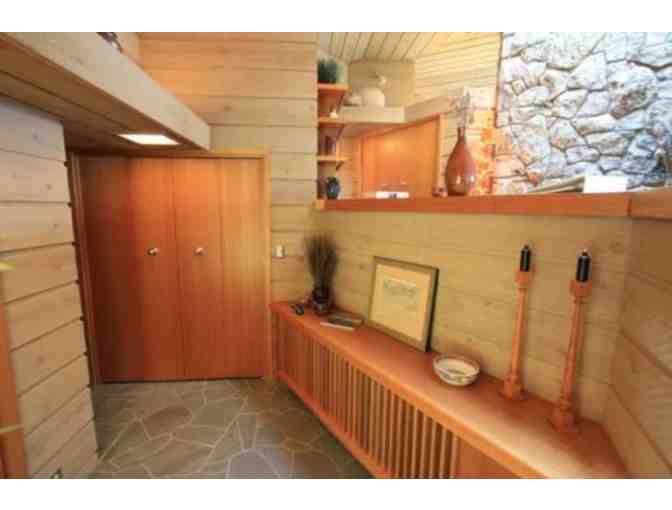 Two-Night Stay at Frank Lloyd Wright-Inspired Seagull House on Lake Superior