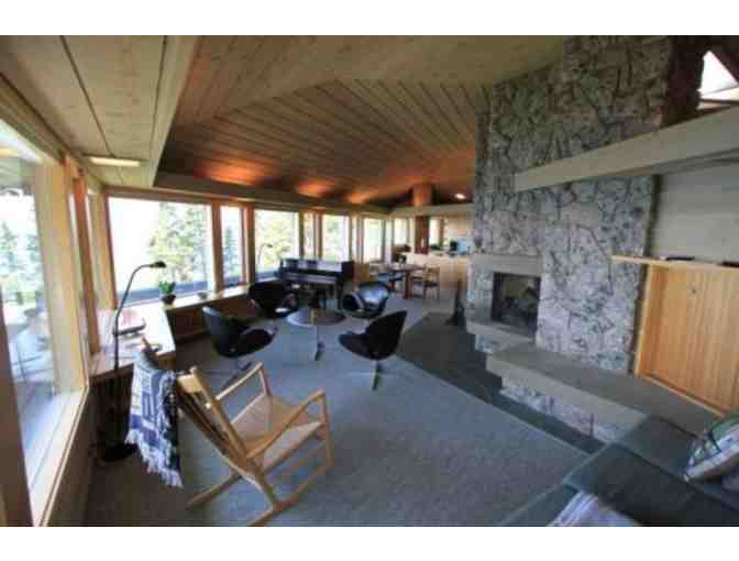 Two-Night Stay at Frank Lloyd Wright-Inspired Seagull House on Lake Superior