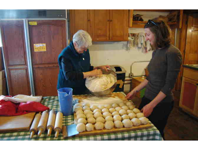 *Classic North House Folk School Wood-Fired Pizza Bake Party!*