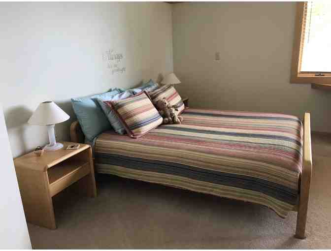 3 Night Stay in Grand Marais Townhouse