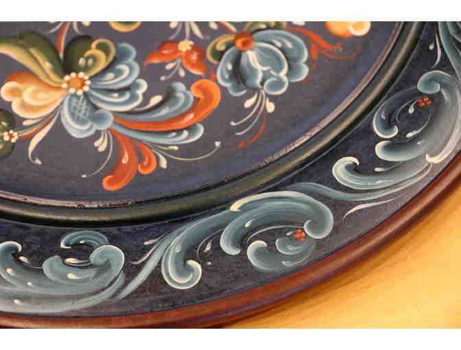 Hand-painted Rosemaled Plate from North House Instructor Mary Schliep
