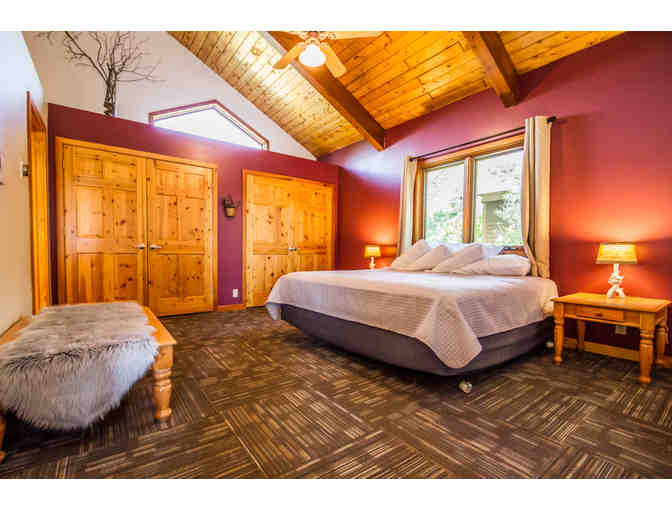 Three-night Stay at Devil Track 215 from Cascade Vacation Rentals