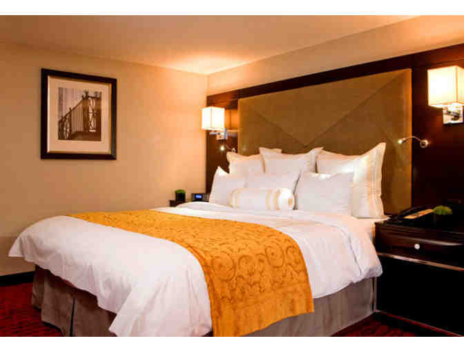 One Night Stay with Breakfast and Dinner at Marriott Boston Burlington