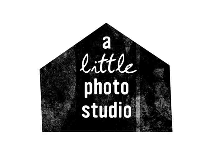 A Little Photo Studio - 1 hour Mini Photo session for 1 child & 10- 4x6 reprints