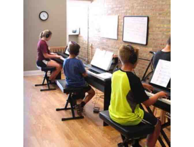 Two 60min Piano Classes with UpBeat Music and Arts