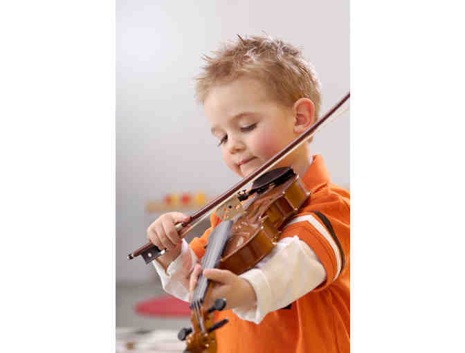 $100 towards any group class, summer camp or private instrument from Merry Music Makers!