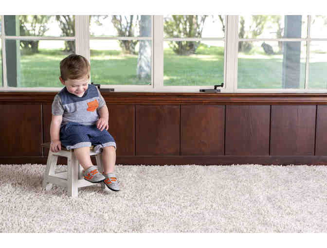 Pair of pediped shoes valued up to $39.95!