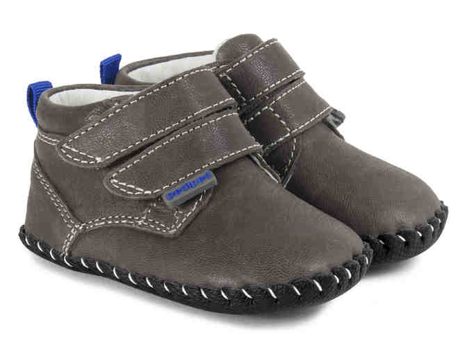 Pair of pediped shoes valued up to $39.95!