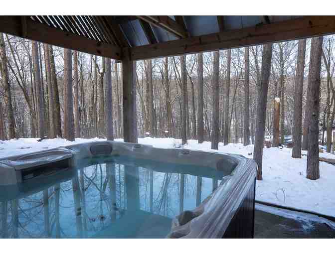 Cherry Ridge Retreat- Luxury Cabin Getaway 2 of 2 (Hocking Hills, OH)
