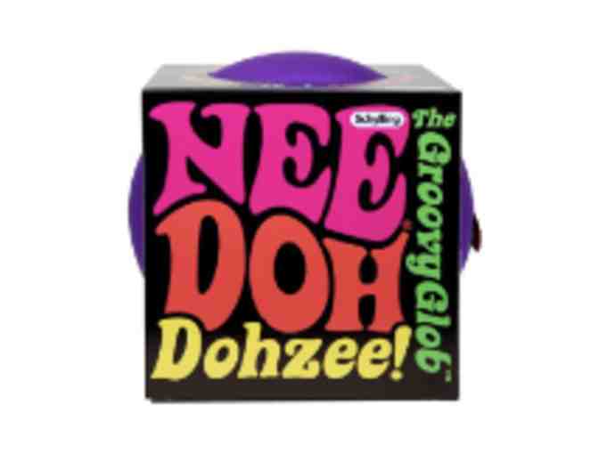 Squishmallow Collector's Tin Stacy the Squid & Needoh Dohzee The Groovy Glob