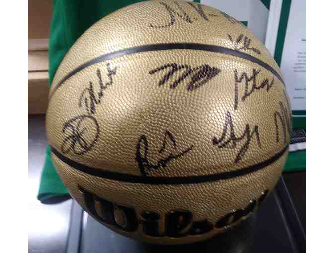 Golden Signed Celtics 2022 - 2023 Basketball