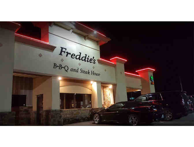 Dinner with Sapulpa Mayor Craig Henderson at Freddie's B-B-Q and Steakhouse