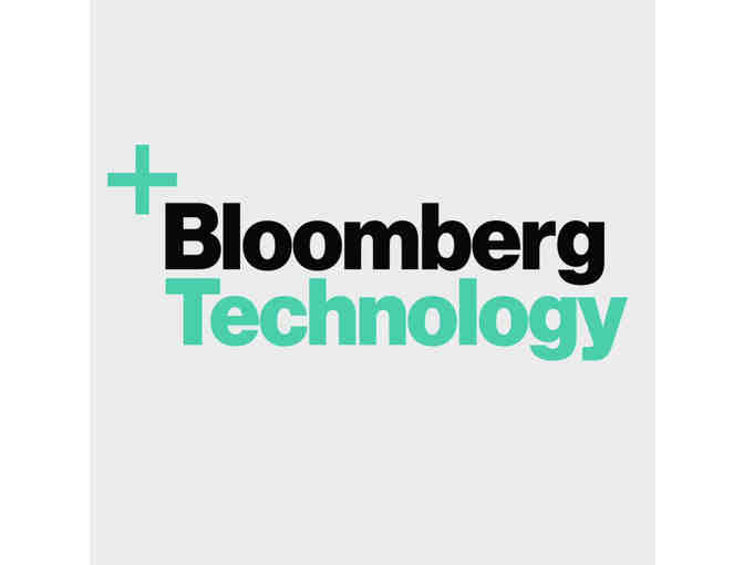 A Day at the Bloomberg Technology Set with Sandy Chang
